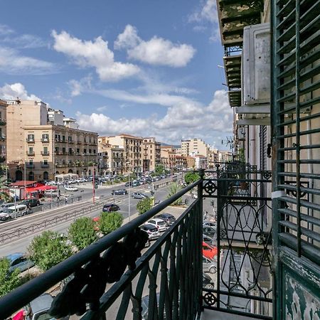 Appartement Corso Dei Mille Station Flat With Balcony à Palerme Extérieur photo